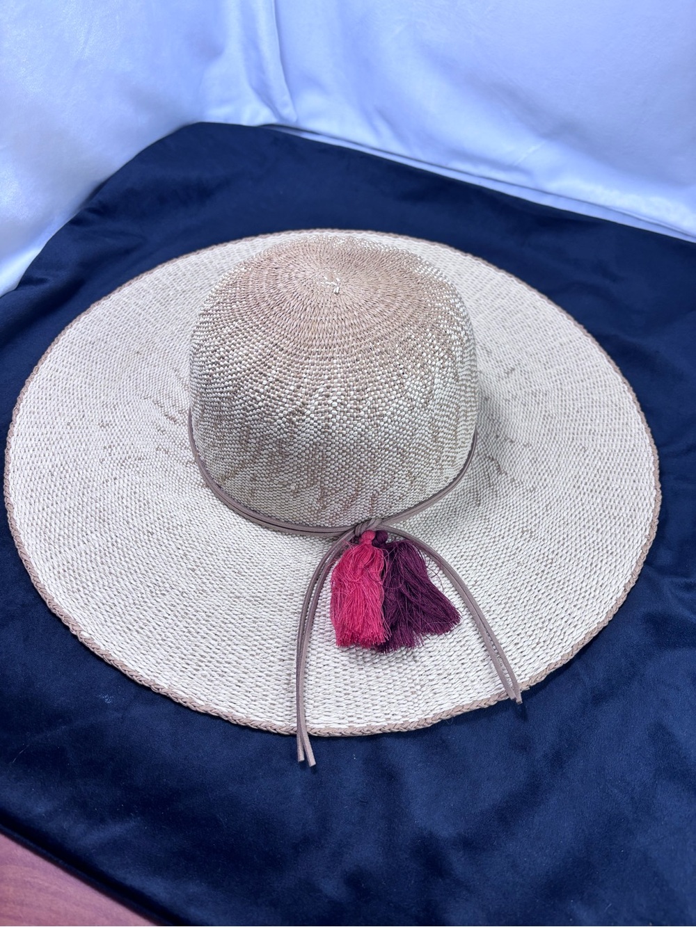 Cappelli Straworld Inc. Wide Brim Raffia Sun Hat – Paper Straw | One Size - Picture 2 of 8